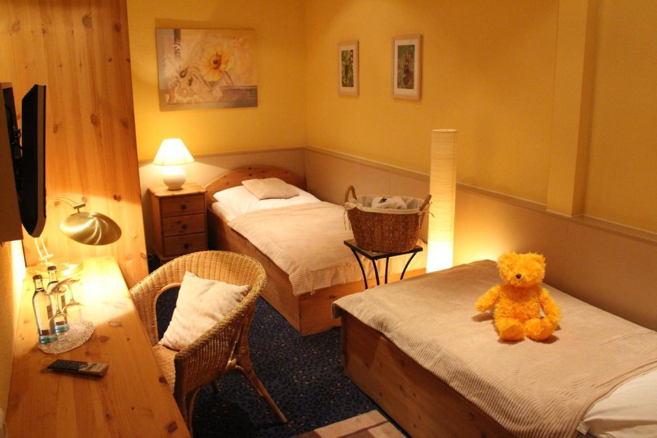 Hotel Roehrsdorfer Hof Chemnitz Zewnętrze zdjęcie